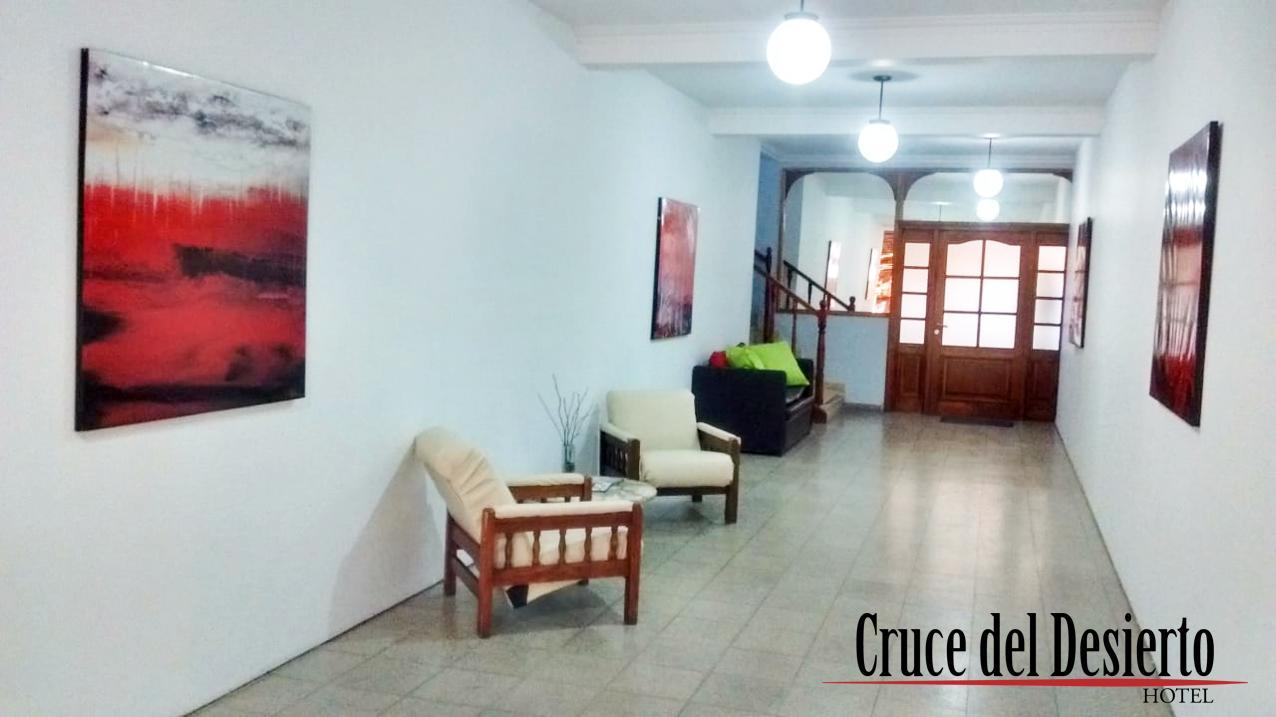 Hotel Cruce Del Desierto Veinticinco de Mayo  外观 照片